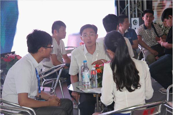 鑫亿光：质量铸造品牌 服务成就企业