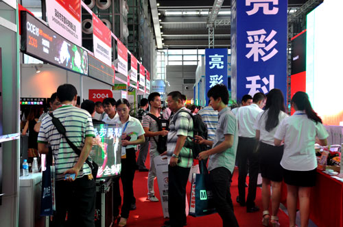 第十六届光博会如期举行  LED展馆依旧炫目引人