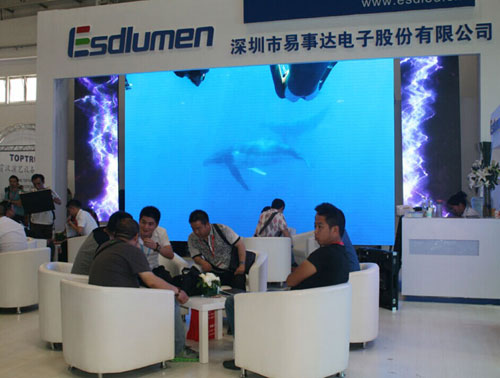 易事达亮相北京PALM展  发力演艺市场