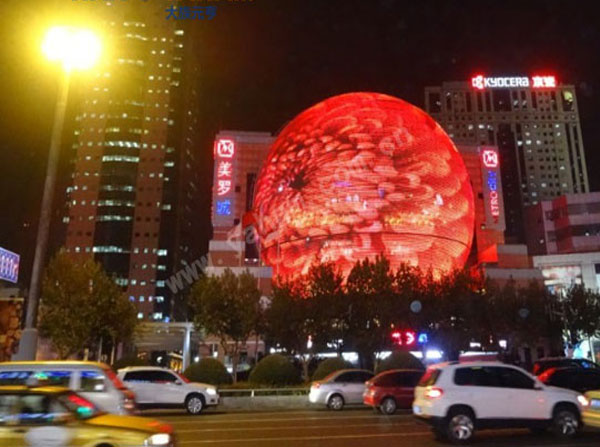 透明屏、异形屏  形态各异的LED显示屏集锦