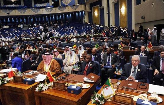 易事达经典案例：LED屏结缘科威特国王皇宫