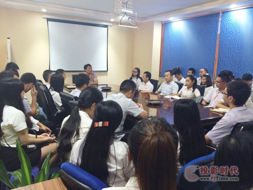 中祥3G智能LED屏引爆光博会 开展首日旗开得胜