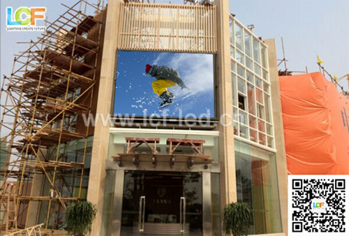 联诚发户外P10 LED全彩屏点亮中山地产东方俊园 联诚发户外P10 LED全彩屏点亮中山地产东方俊园