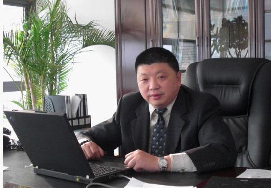 日月成：做大势所需之“驱” 直通产品与客户的距离