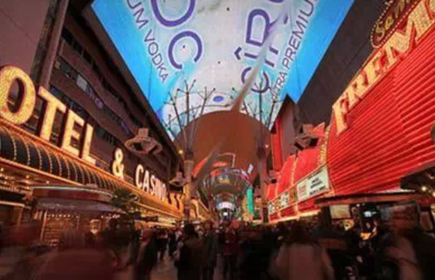 LED显示屏哪家最大？请看世界七大LED显示屏奇观