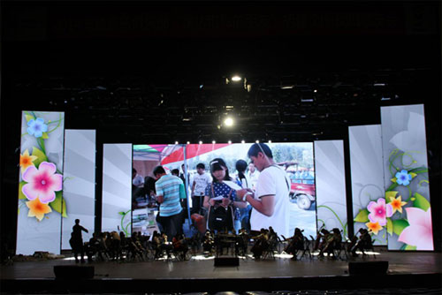 强力巨彩助力河南周口师范学院唯美舞台