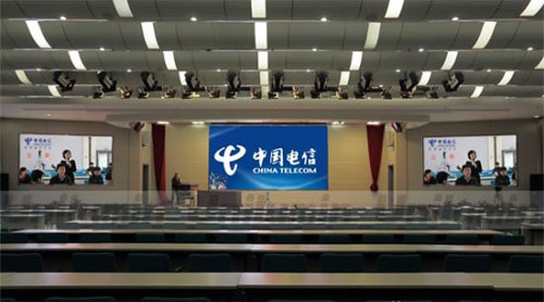 洲明打造中国电信云南分公司会议室LED显示屏
