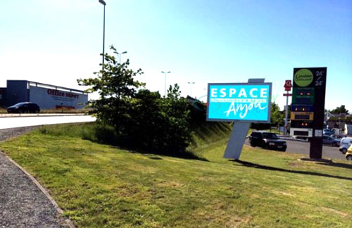 齐普光电LED广告屏用于法国