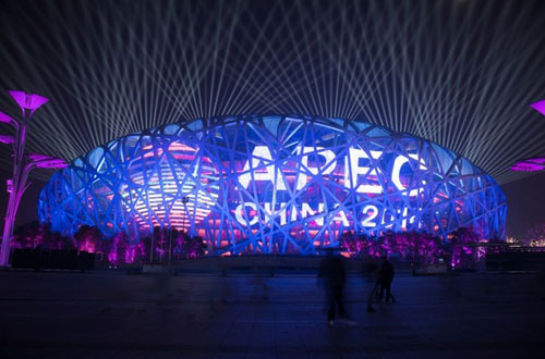 鸟巢挂上利亚德LED 网幕 举世共享APEC饕餮盛宴