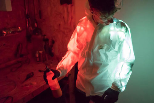 挪威设计师开发交互式LED外套
