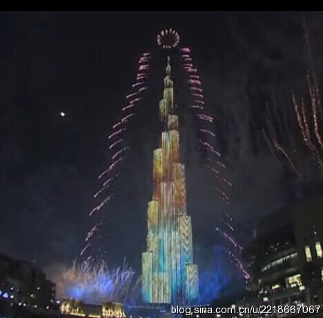迪拜世界最大led照明幕墙上演全球最瞩目LED烟火秀