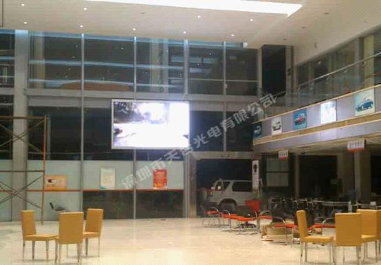 天合光电LED显示屏助力东风本田4S店 天合光电LED显示屏助力东风本田4S店