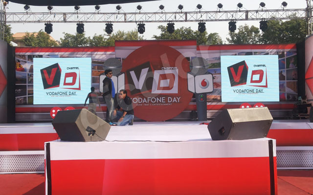 德彩LED显示屏闪耀全球移动电话大亨沃达丰 德彩LED显示屏闪耀全球移动电话大亨沃达丰