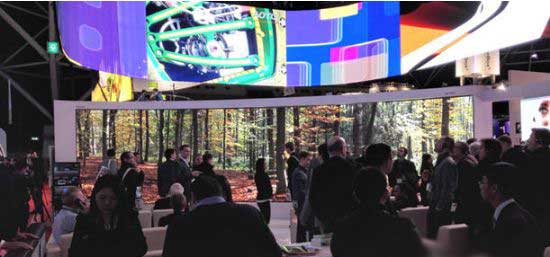 奥拓电子8K LED显示屏震撼亮相ISE2015
