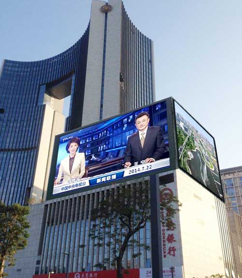 LED企业联诚发联手东莞天海传媒共同打造东莞巨形户外LED全彩屏