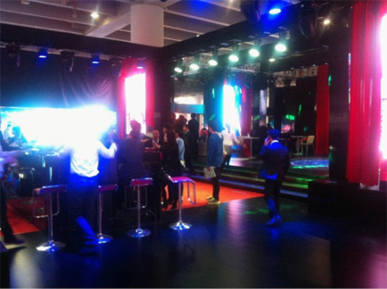 雷凌显示创意无限 广州ISLE展万人瞩目