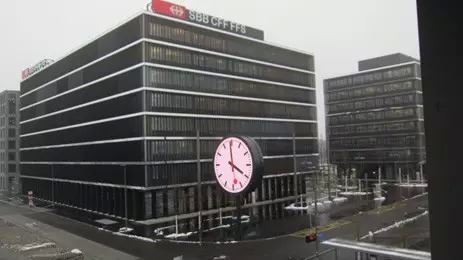 A1088的一见“钟”情 艾比森为瑞士造表