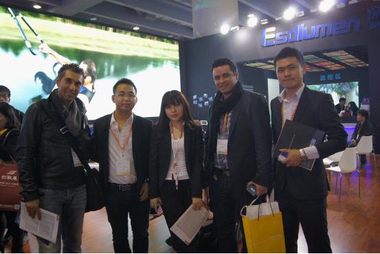 易事达在广州LED展中的“任性”与“霸气”