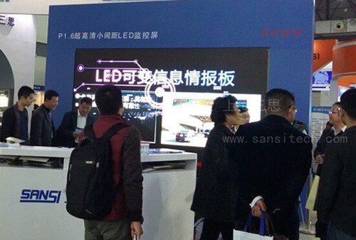 第17届高速公路产品展  三思LED产品备受关注