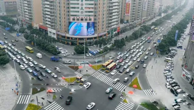 户外LED广告投放误区—教你如何不当广告冤大头