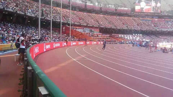 世锦赛:艾比森球场屏见证亚洲奇迹 世锦赛:艾比森球场屏见证亚洲奇迹