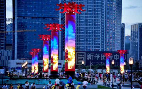城镇化看LED屏如何嵌入都市化文化格局实现华丽转身