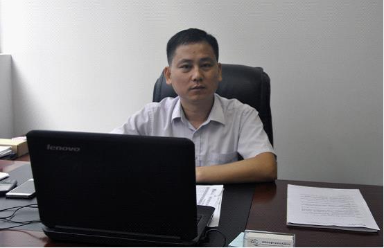 华夏七彩：立足企业发展根本 脚踏实地步步向前