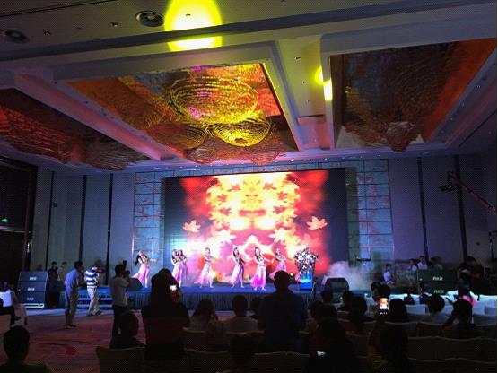 艾比森LED户内固装屏K3进驻郑州希尔顿酒店