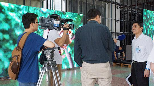 新亚胜光电亮相米兰世博会 再展“湖南智造”魅力