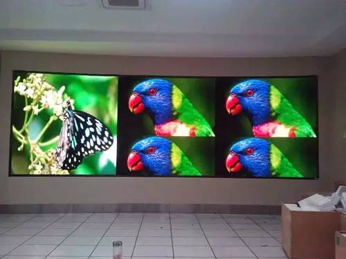 市场持续扩张|小间距LED对决DLP