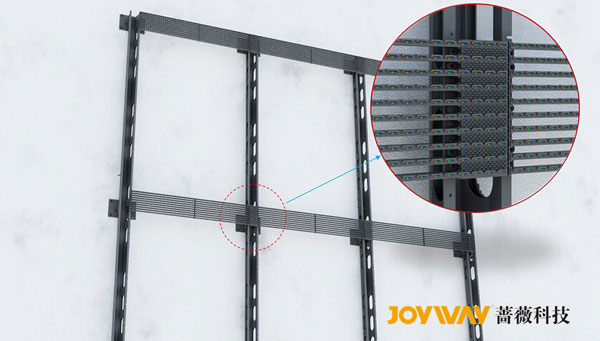 江苏扬州：LED灯条屏正在发光 蔷薇科技铸造城市魅力
