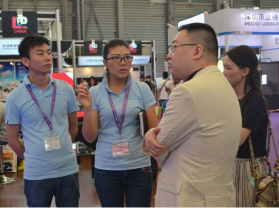 精工制造 深圳创显光电从细节处冲击用户观感