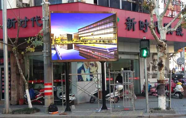 从此“元芳”心属强力巨彩S女神！你怎么看？