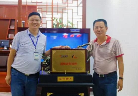 强力巨彩携手晶台股份有限公司 开启LED全彩世界新纪元