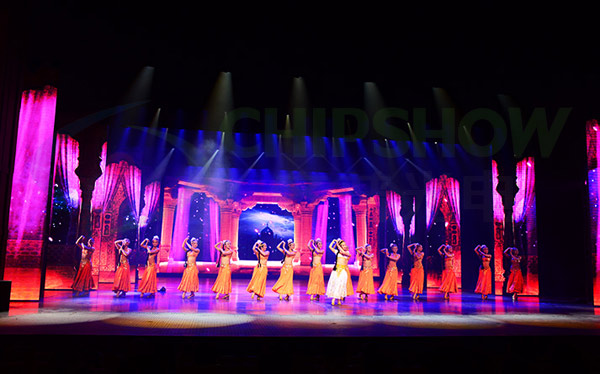 齐普光电全彩LED大屏 绝美演绎泰山千古情