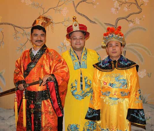 大浪淘沙勇者领航，强力巨彩“渠道之王”璀璨升级“终端之王”