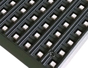 联诚发(LCF)打造领先LED业界户外显示屏 联诚发(LCF)打造领先LED业界户外显示屏