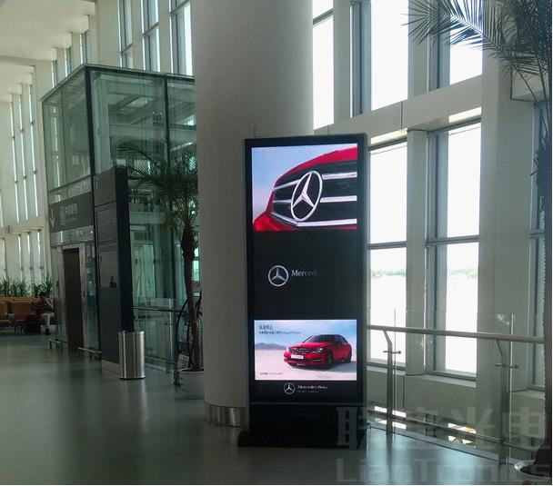 联建光电小间距LED屏全面覆盖兰州机场T2航站楼 联建光电小间距LED屏全面覆盖兰州机场T2航站楼