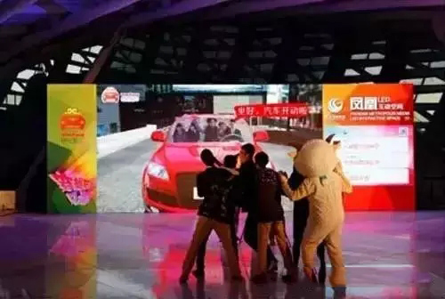 LED显示屏智能化：智能交互时代谁更疯狂？