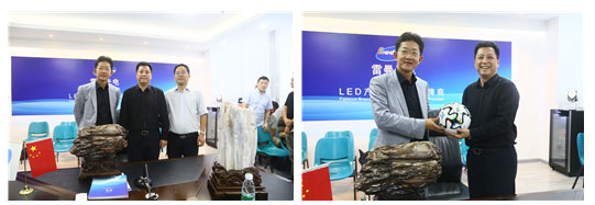 战略合作伙伴走进雷曼 小间距合作事业起航