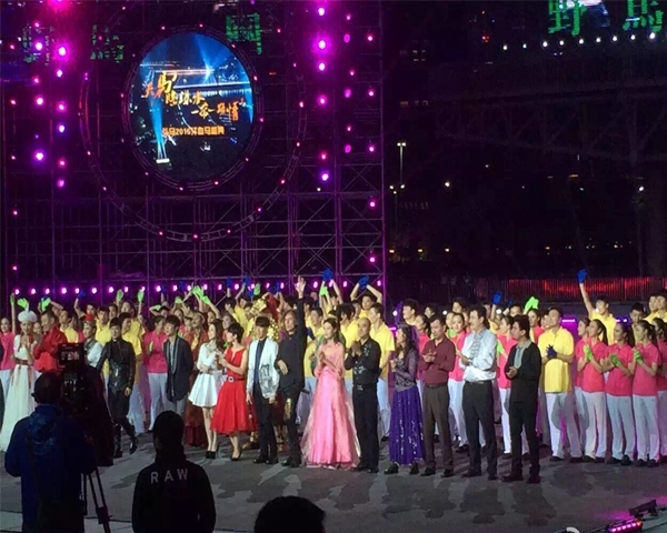 好屏配宝马 雷凌助阵“弘马2015汗血宝马盛典”