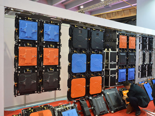 精密铸就丽翔 专业留住客户