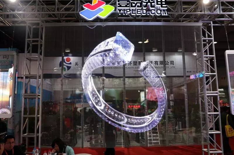 2016年小间距将无人再提及 大间距屏幕将成主流！