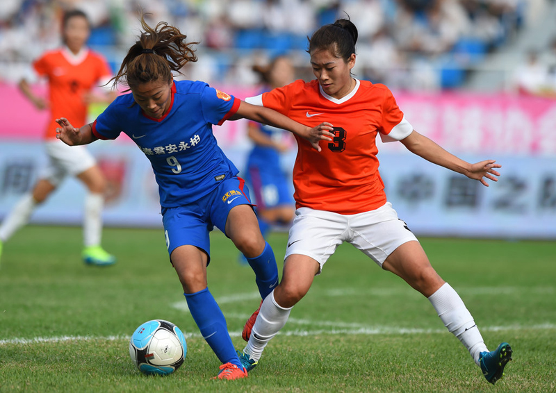 雷曼助力“铿锵玫瑰” 赞助女足超霸杯