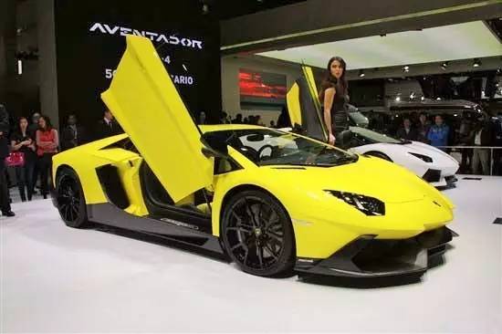 艾比森LED显示屏配豪车的故事