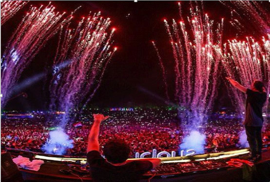 艾比森创意大屏点燃世界级DJ狂欢夜