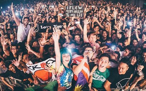 艾比森创意大屏点燃世界级DJ狂欢夜