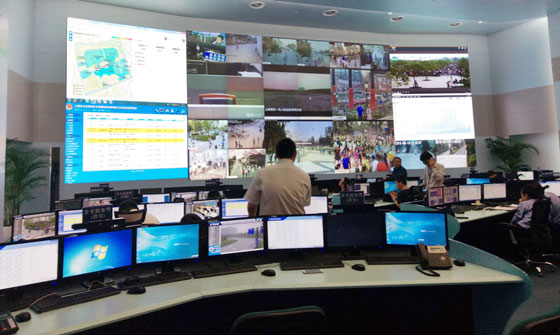 洲明小间距显示屏带您领略上海迪士尼的美