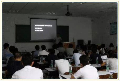 唯奥视讯“LVP40X/LVP909多画面同步拼接器应用介绍”开讲啦！