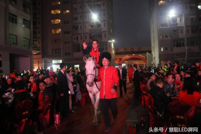 合利来年会盛宴高朋云集 顾往日峥嵘展未来雄风！